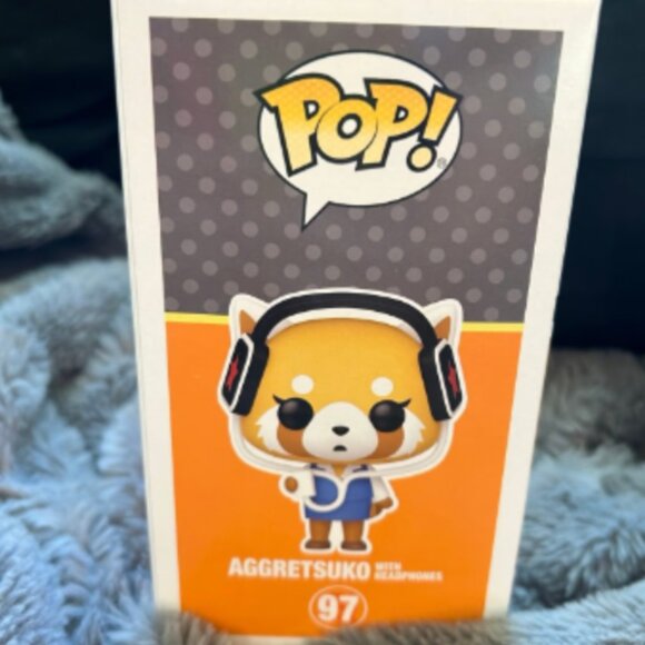 NIB Funko Pop! Sanrio: Aggretsuko with Headphones #97 New in Box - Picture 4 of 4